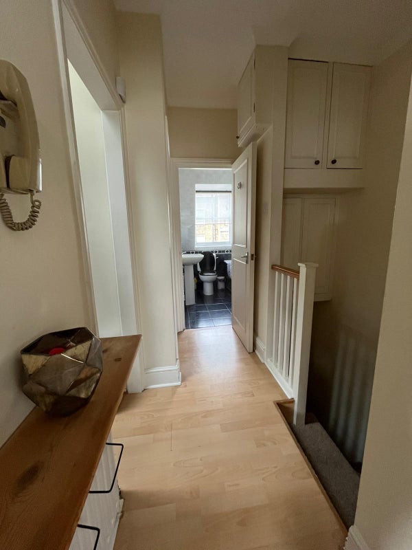 Room Gloucester Street in City of Westminster