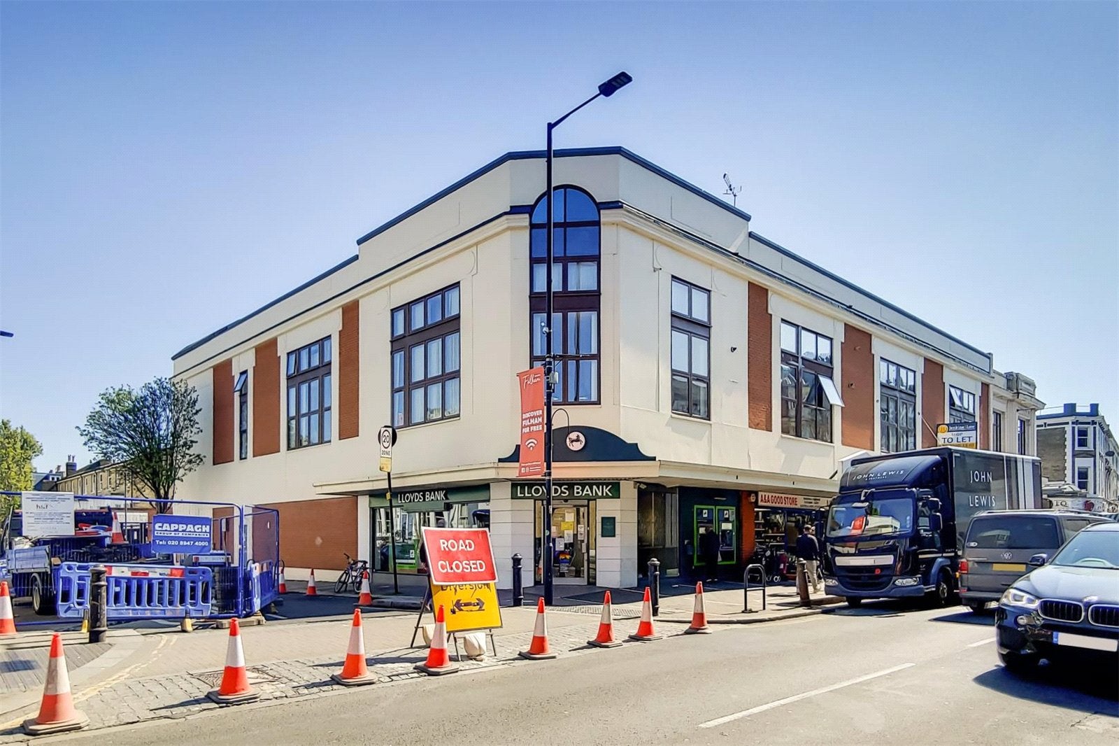 Flat North End Road in Greater London