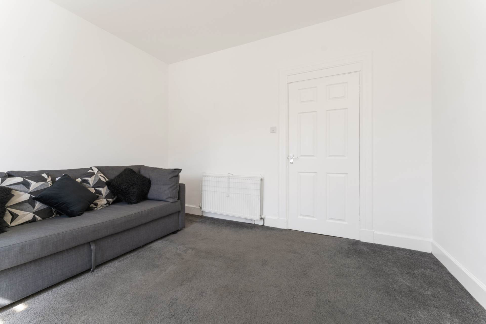 Flat School Wynd in Kilbirnie