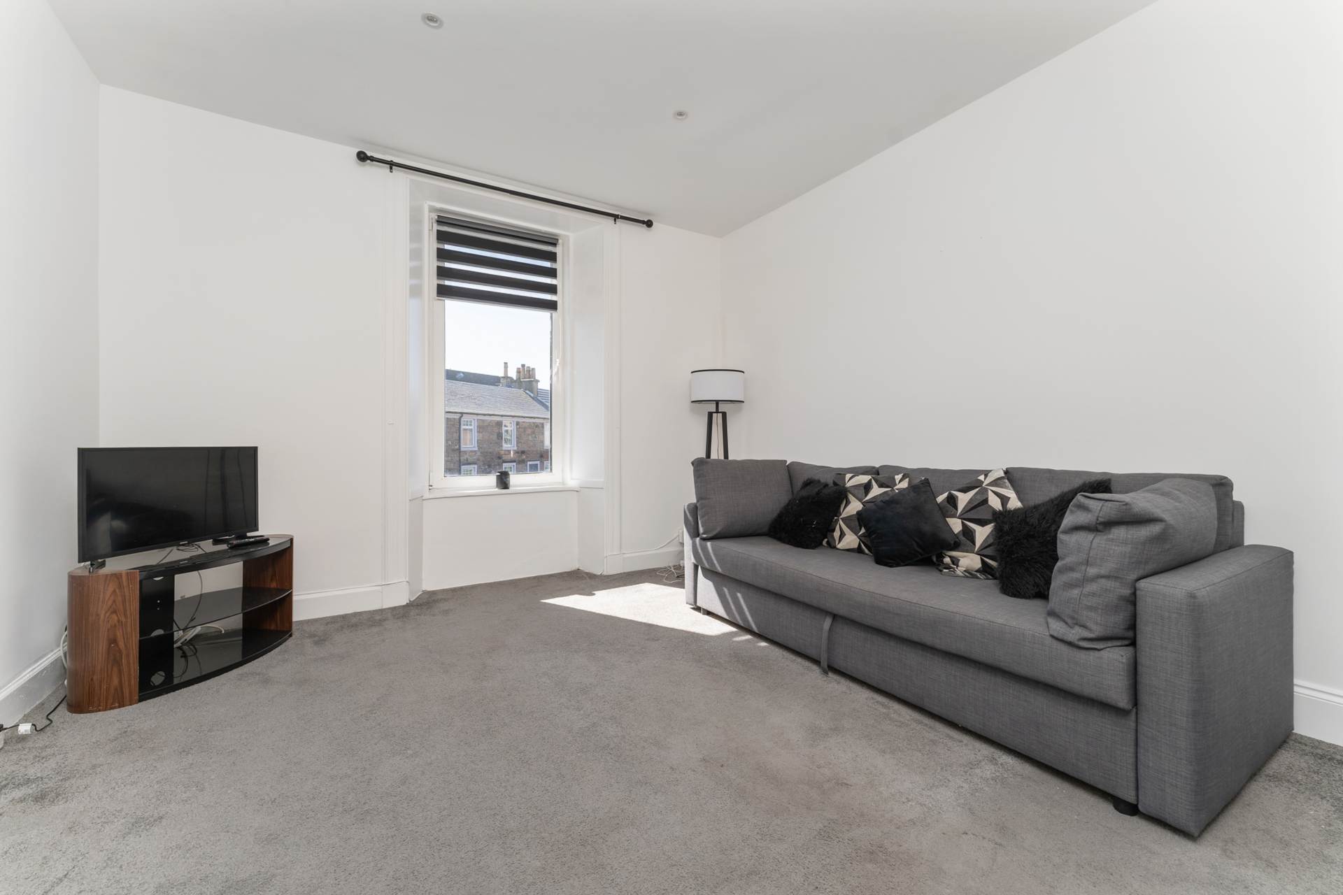 Flat School Wynd in Kilbirnie
