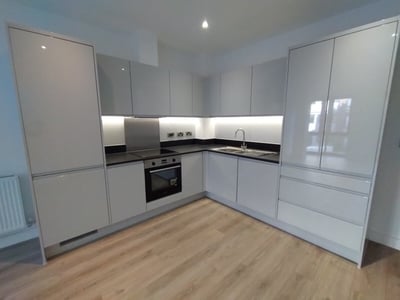Flat Streetsbrook Road in Metropolitan Borough of Solihull