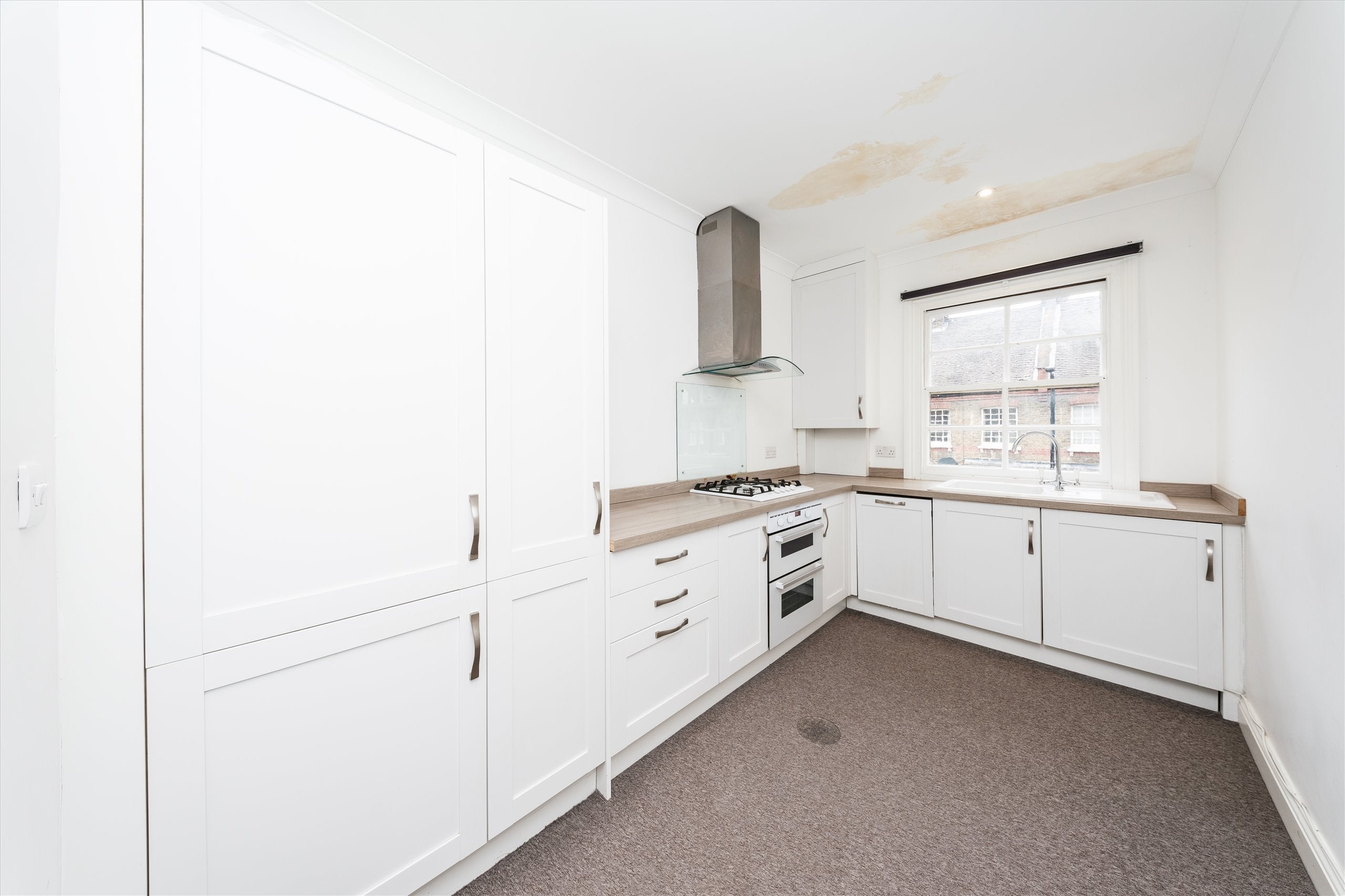 Flat Merrow Street in Greater London