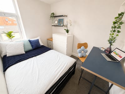 Flat Charnwood Grove in Rushcliffe