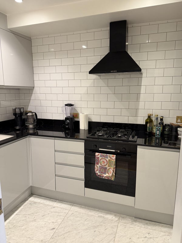 Room Gunter Grove in Greater London