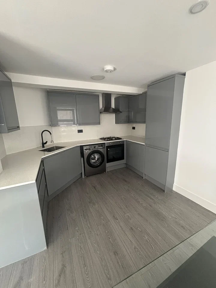 Flat Birkbeck Mews in Greater London