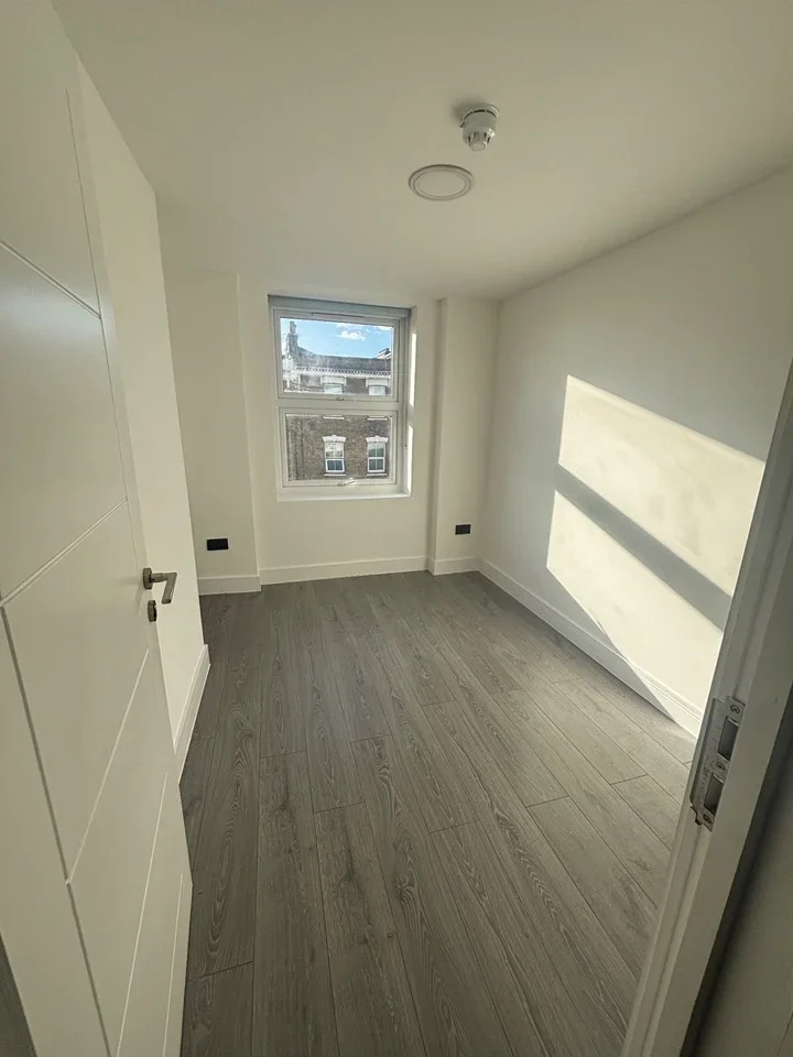 Flat Birkbeck Mews in Greater London