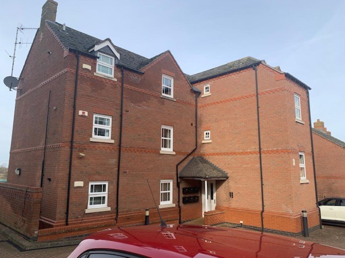 Flat Munnmore Close in North West Leicestershire