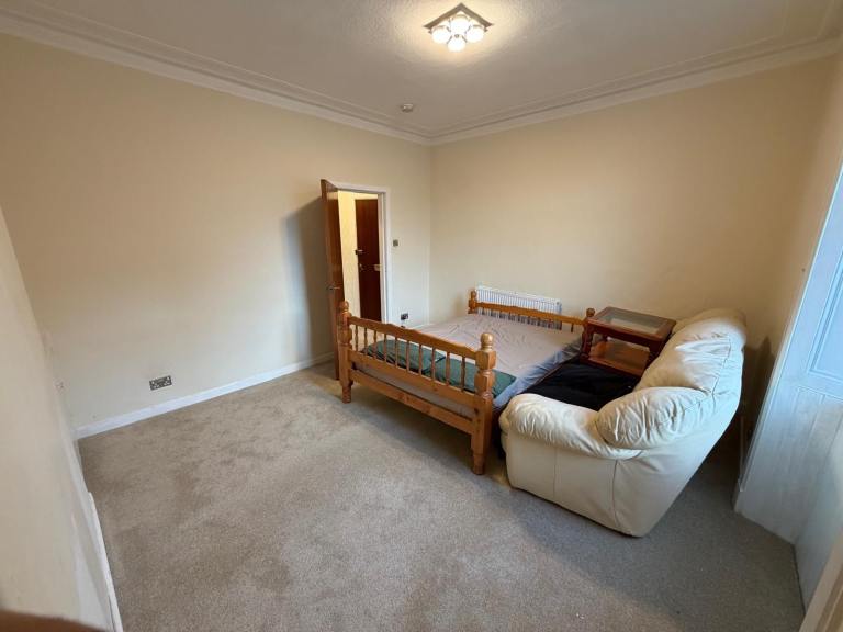 Flat Holburn Street in Aberdeen City