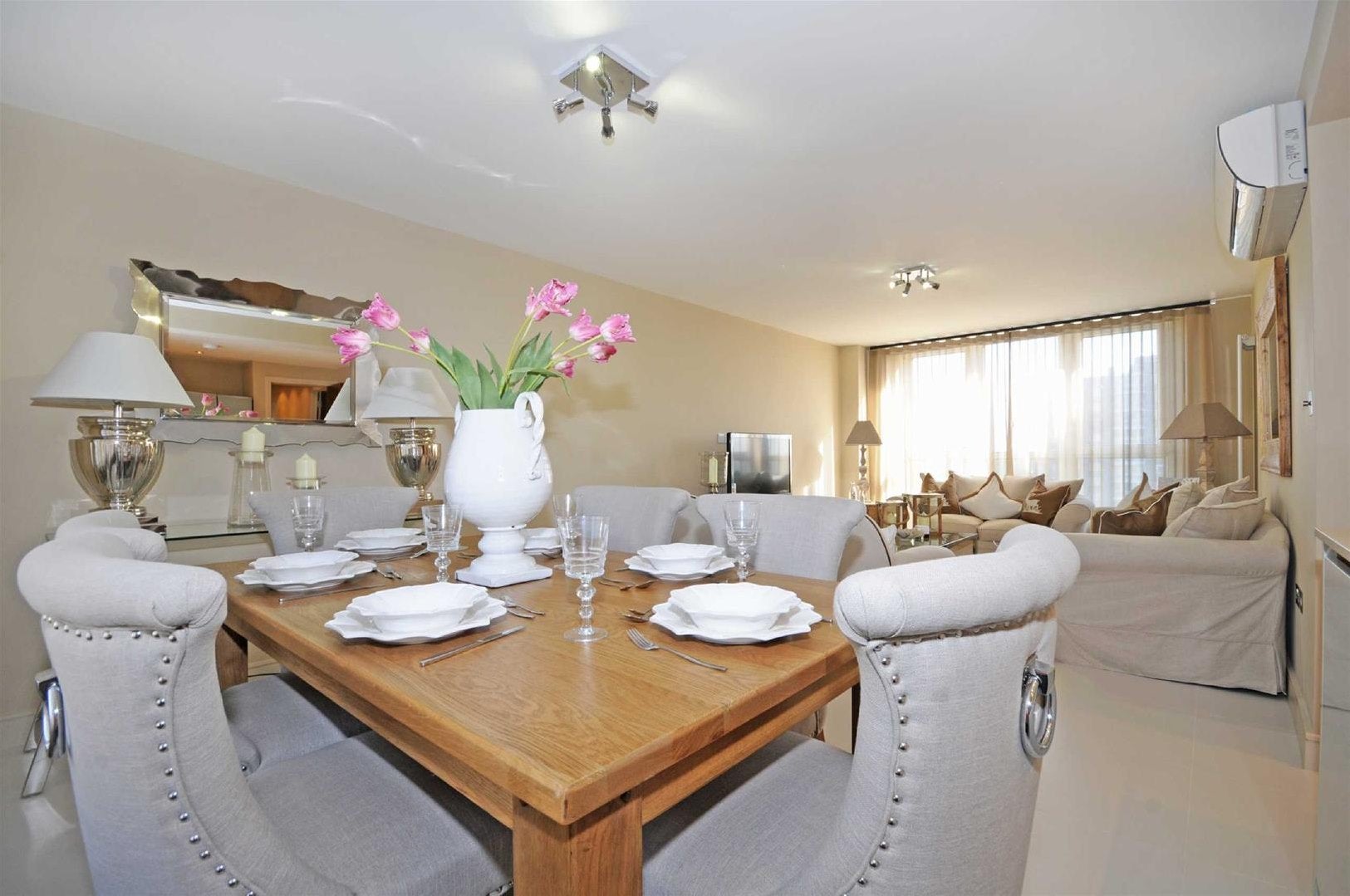 Flat Boydell Court in Greater London