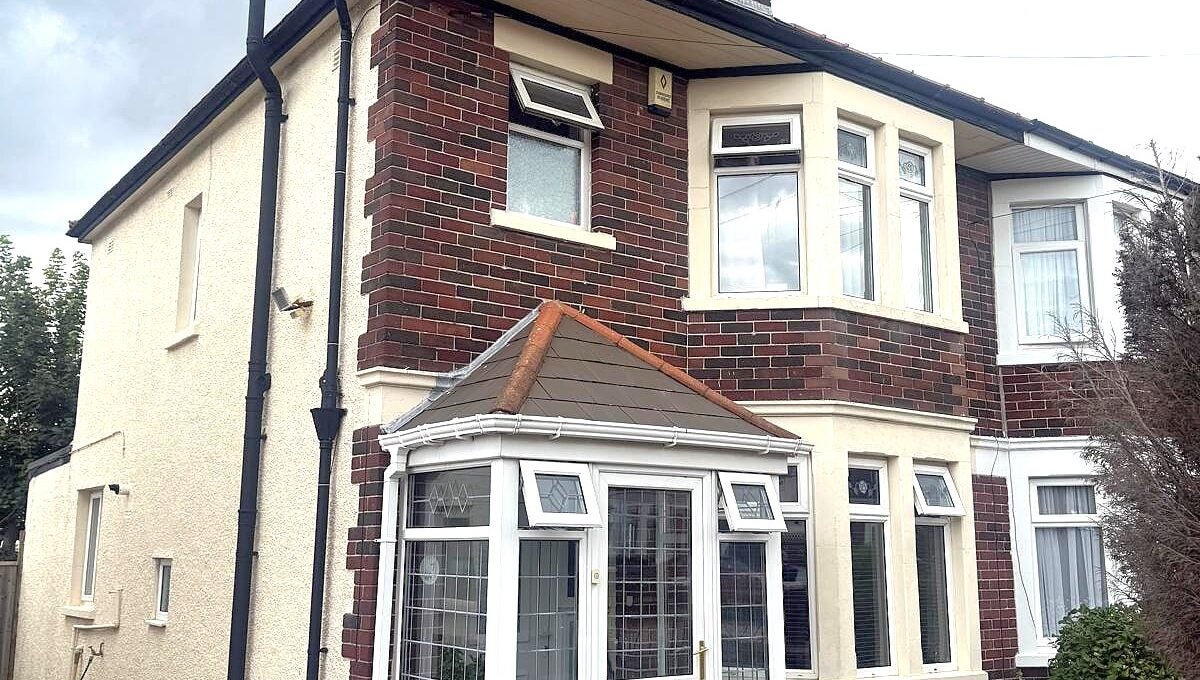 House Moordale Road in Cardiff