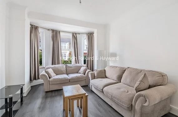 House Willingdon Road in Greater London