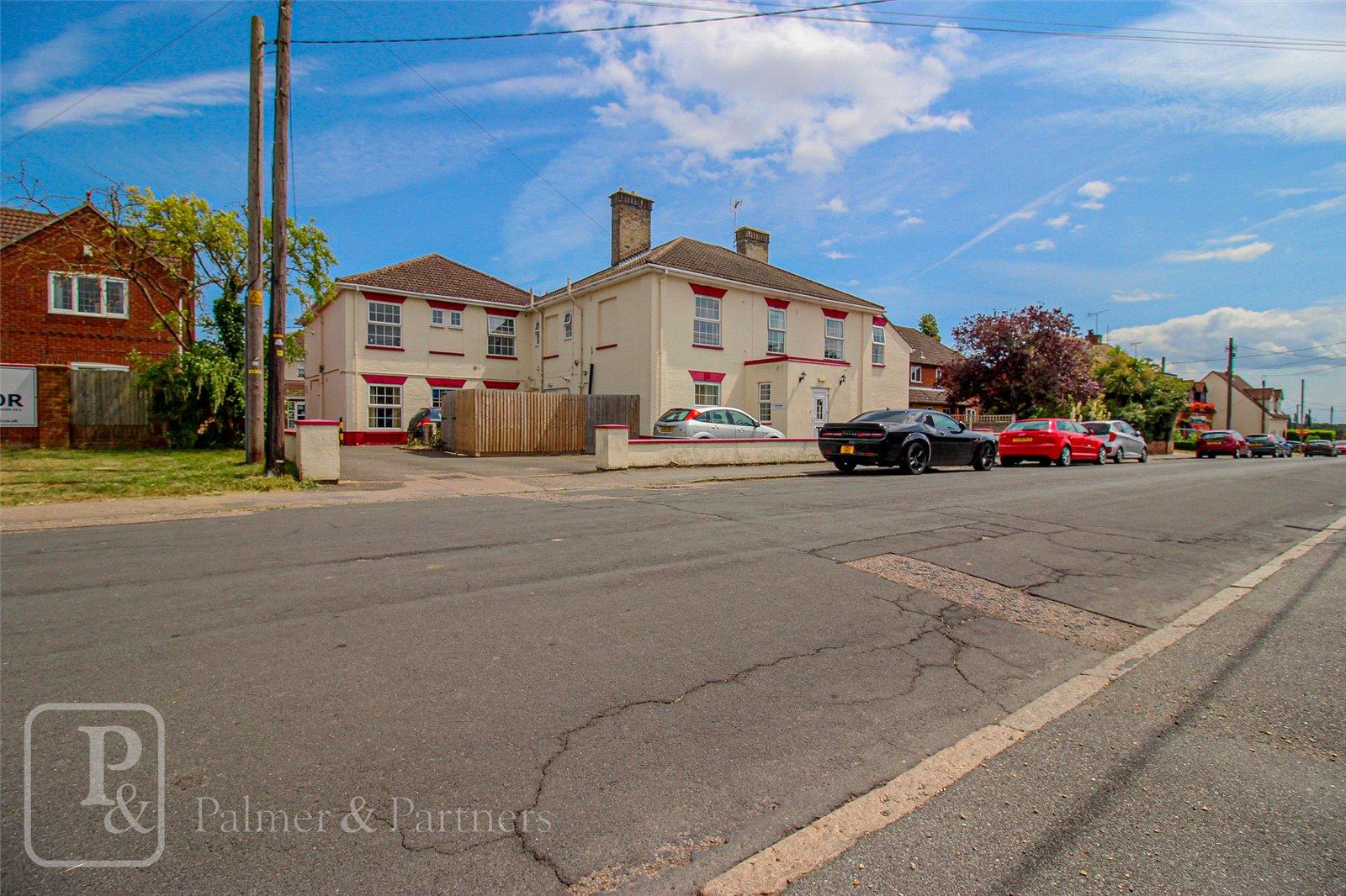 Flat The Street in Weeley