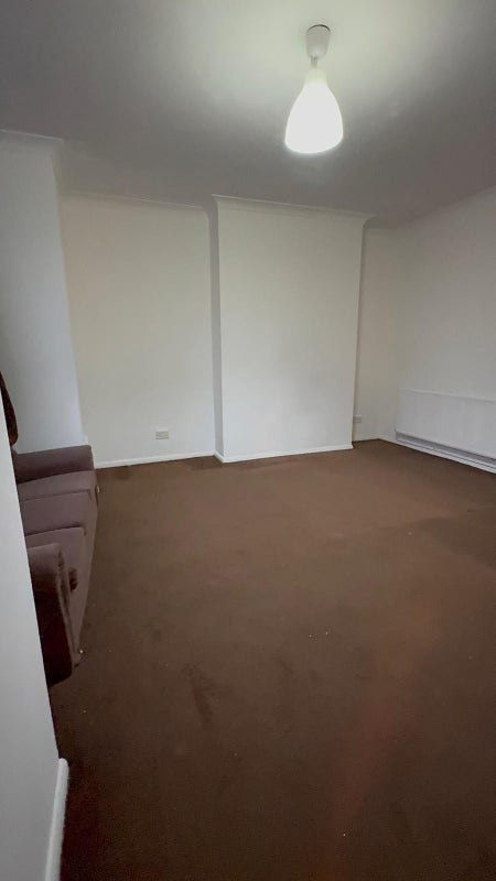 Flat Romford Road in Greater London