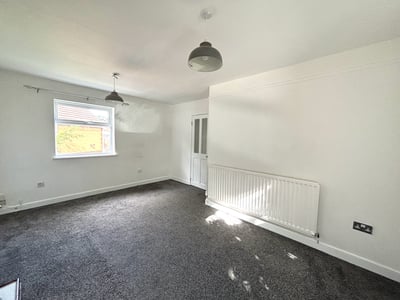 Flat Sherwood Walk in Birmingham