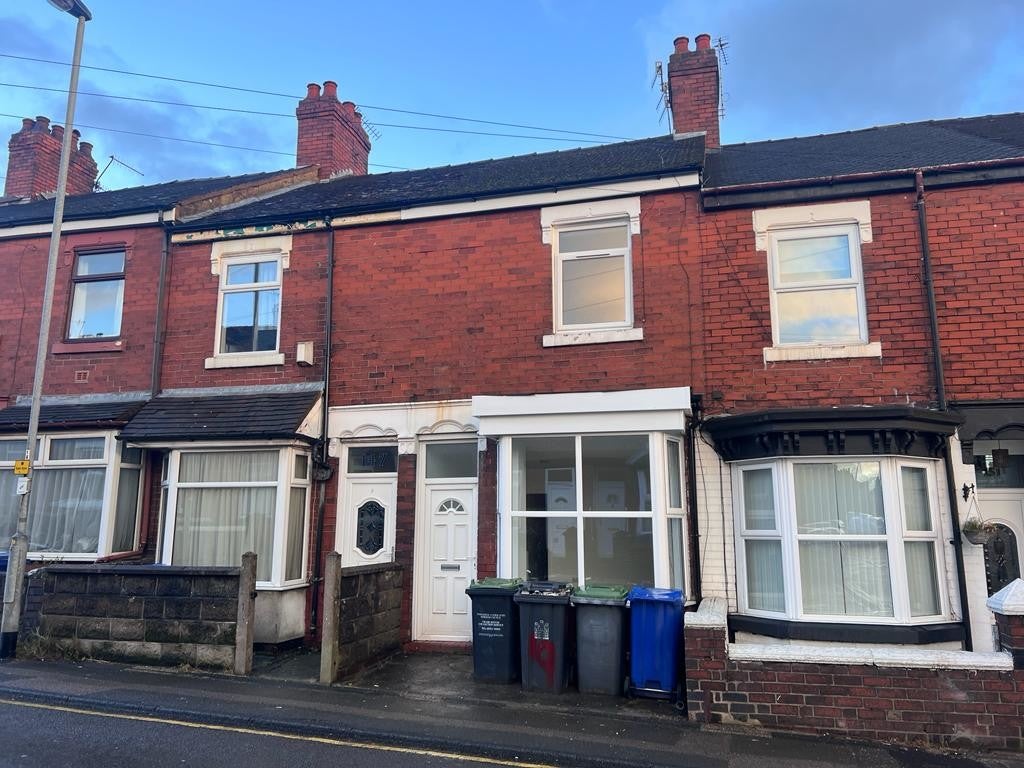 Flat Watlands View in Newcastle-under-Lyme