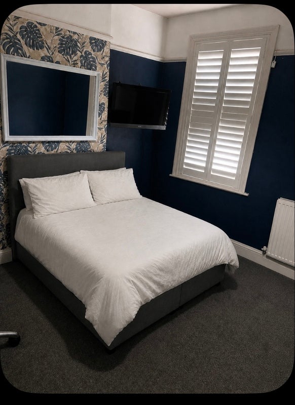 Room Haviland Road East in Bournemouth