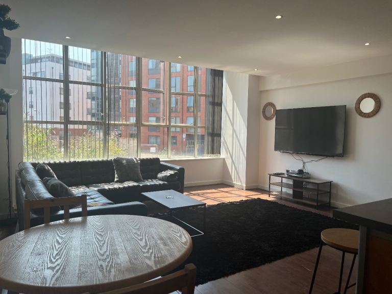 Flat Anson Road in Manchester
