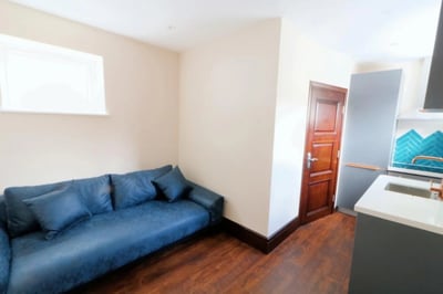 Flat Rathbone Street in Stoke-on-Trent