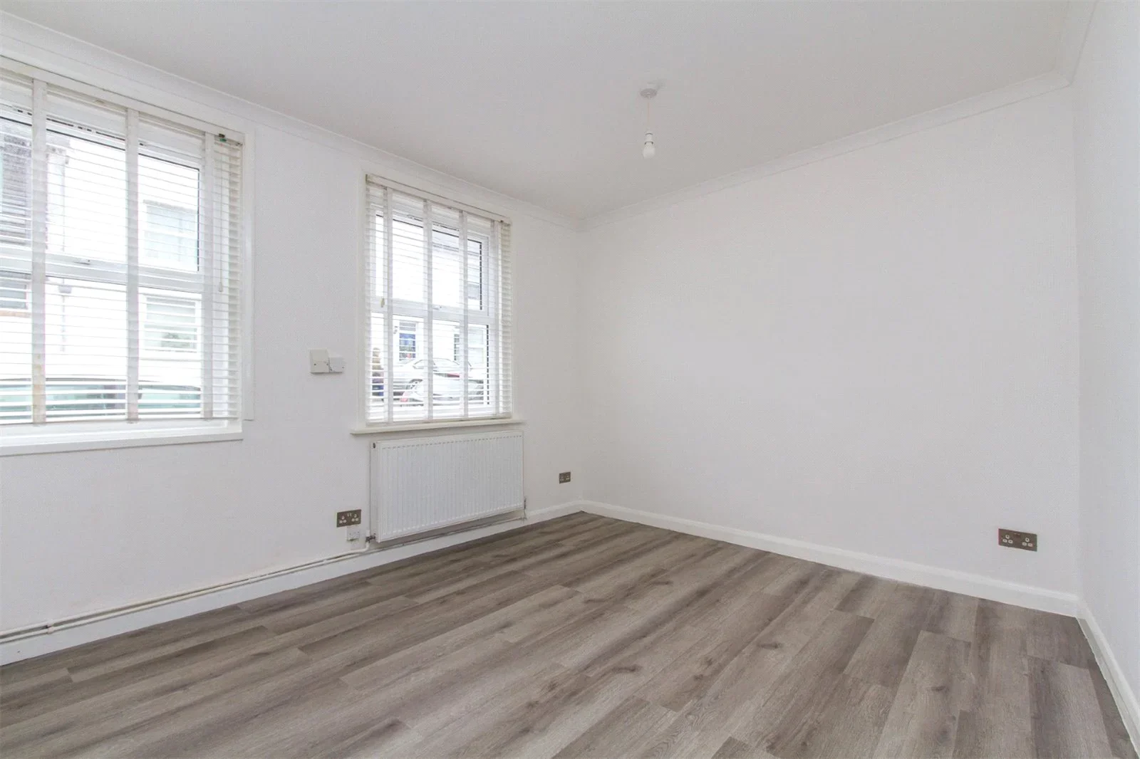 Flat Milton Road in Brighton