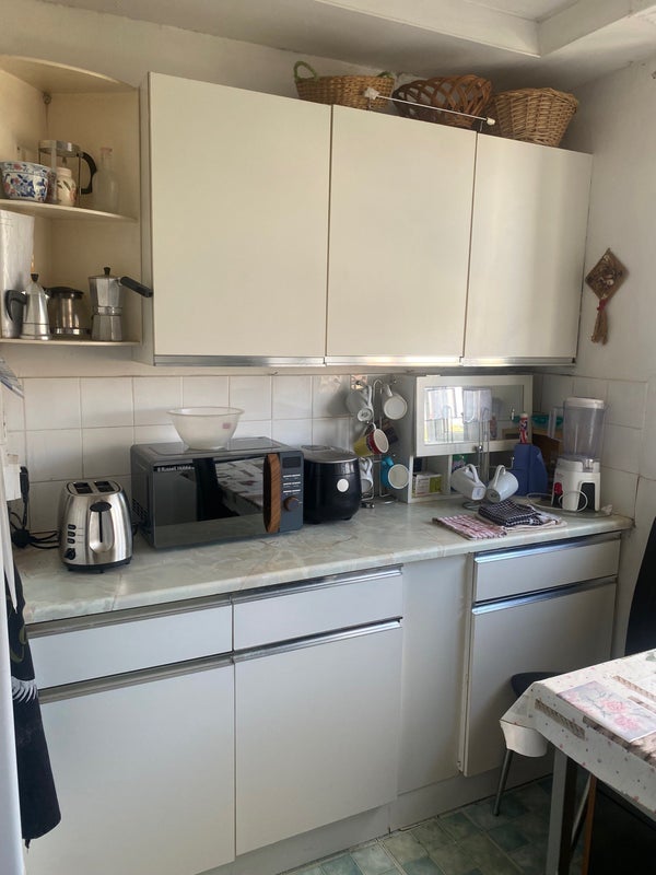 Flat Bakers Hill in Greater London
