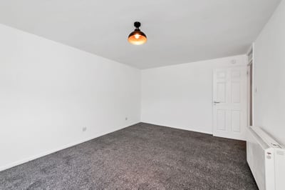 Flat Yeats Close in Royston