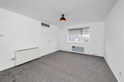 Flat Yeats Close in Royston