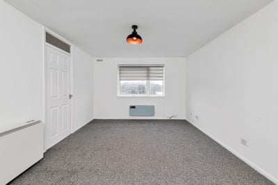 Flat Yeats Close in Royston