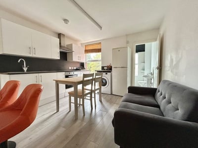 Flat Botoner Road in Coventry