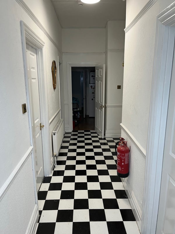 Room Brecknock Road in Greater London