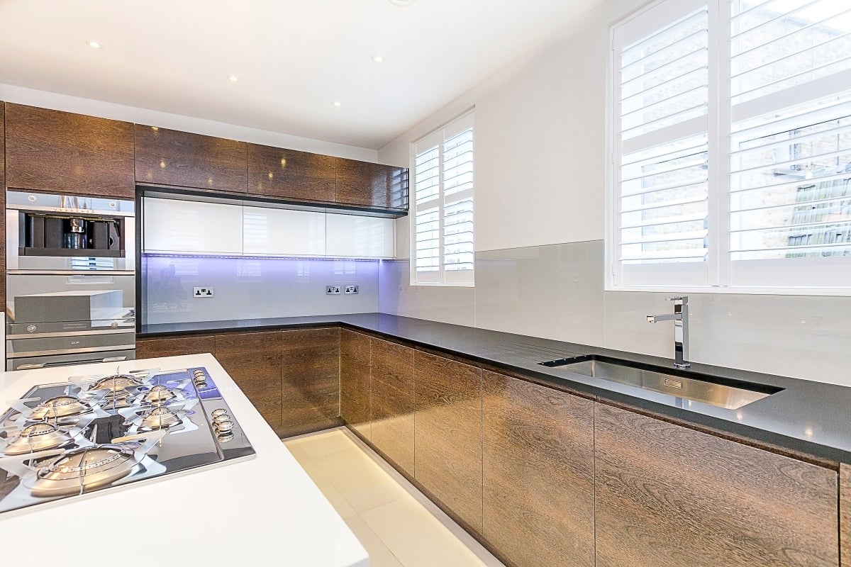Flat Westbourne Gardens in City of Westminster