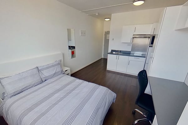 Room Milton Street in Nottingham