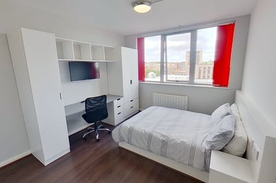 Room Milton Street in Nottingham