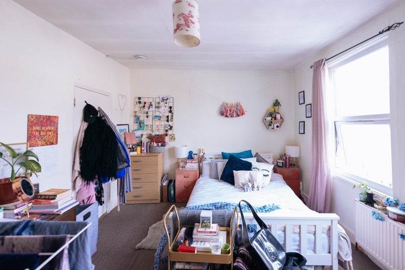 Room Ada Road in Greater London