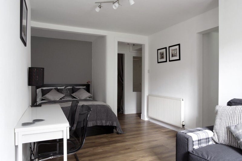 Flat Wellington Street in City of Edinburgh