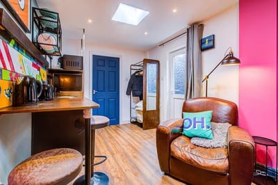 Room St. James Gardens in Southend-on-Sea