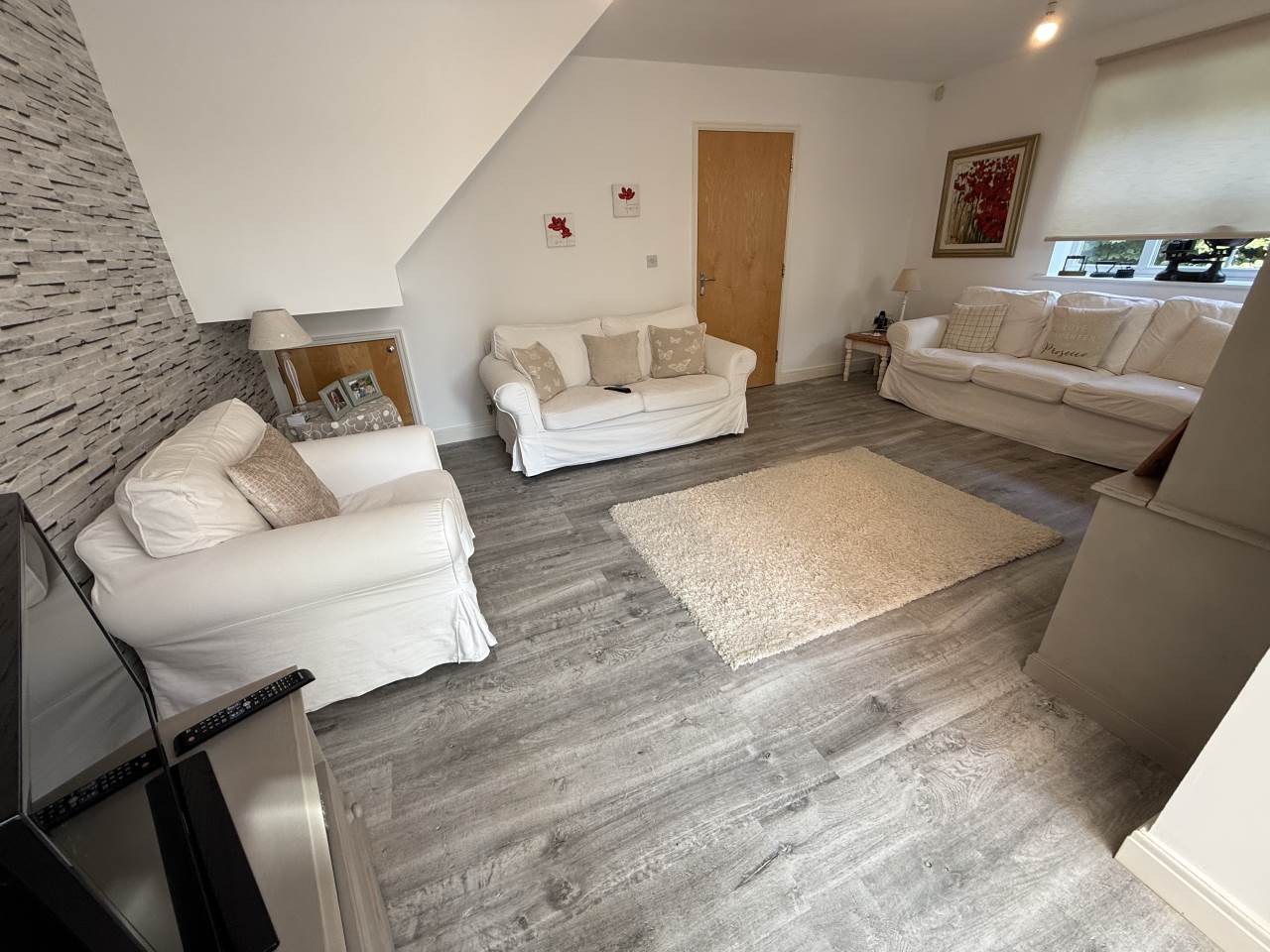 House Halton Close in Huddersfield