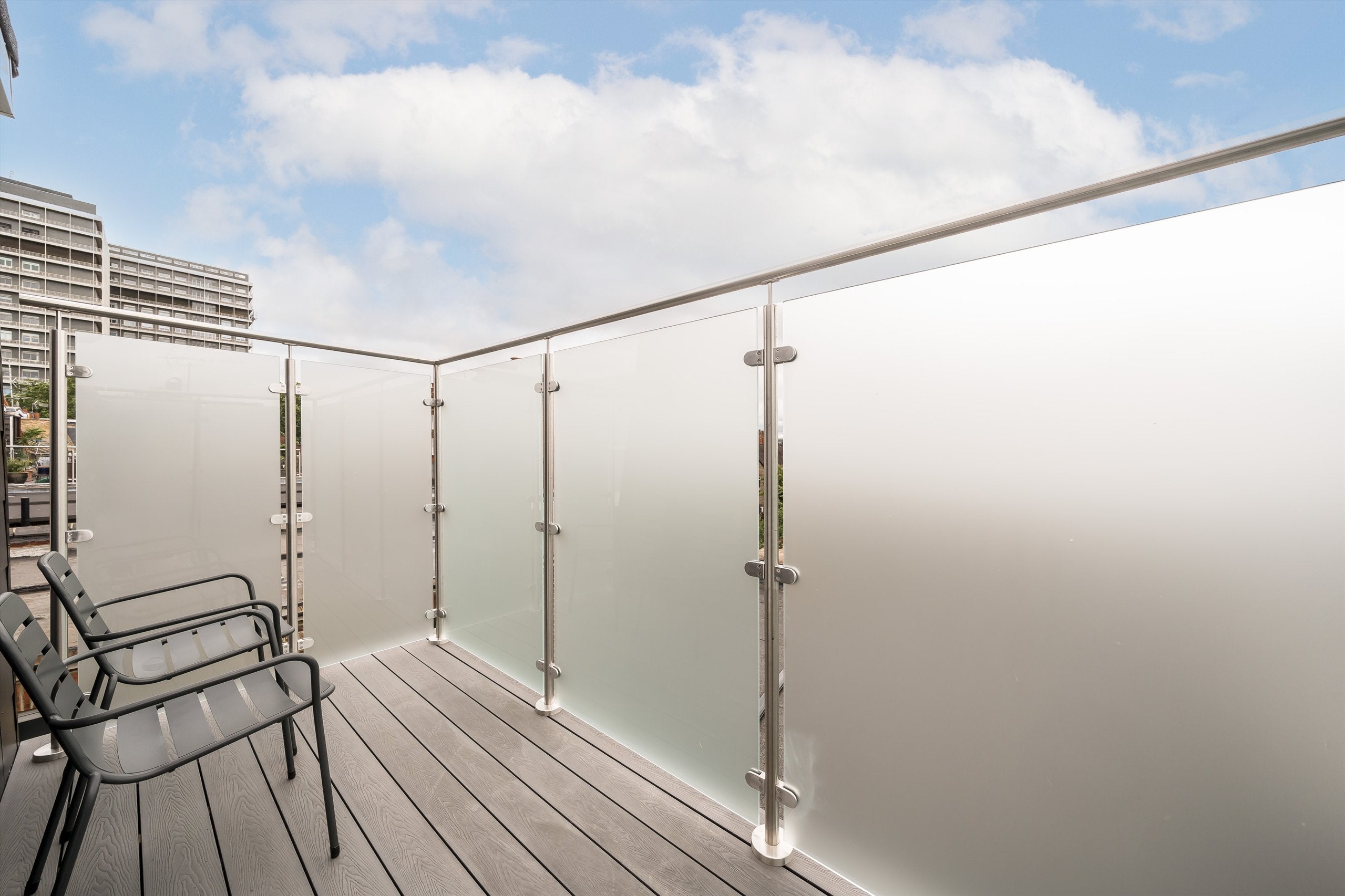Flat Parfrey Street in Greater London