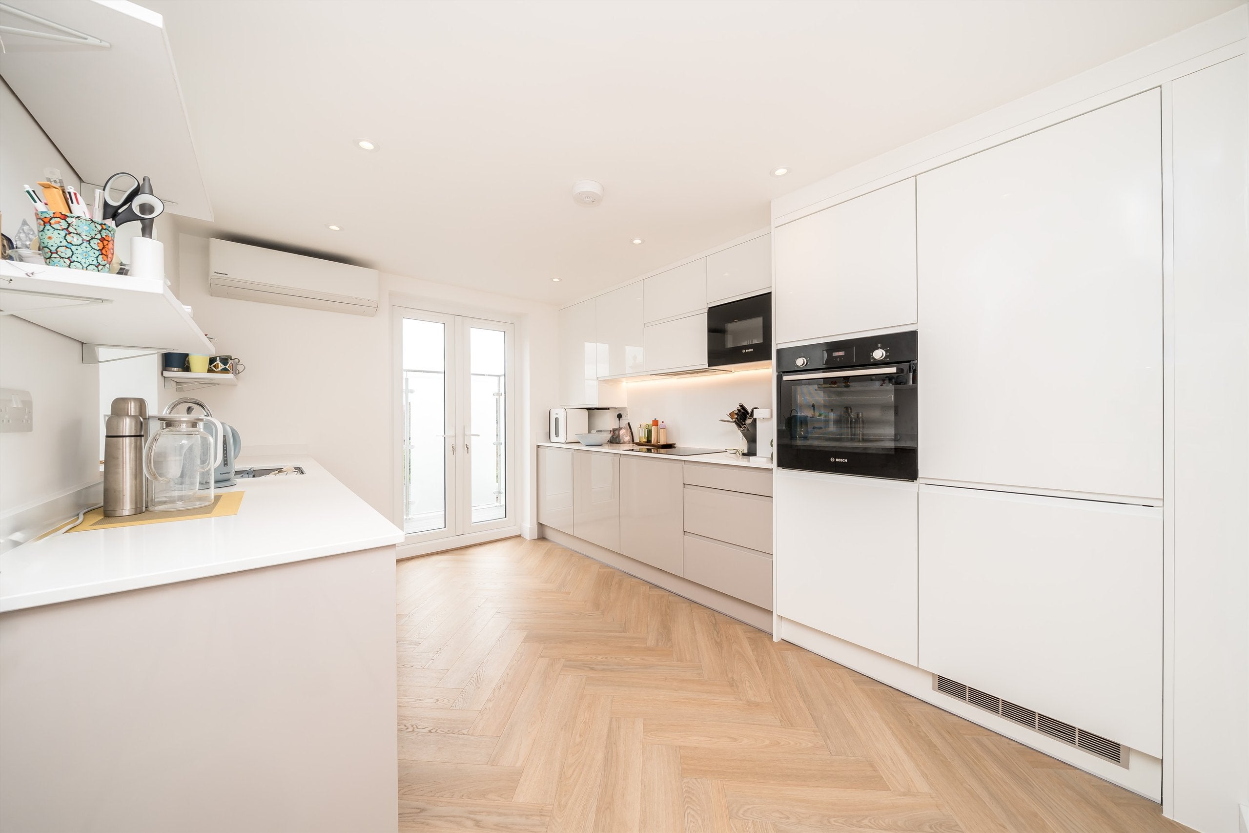 Flat Parfrey Street in Greater London
