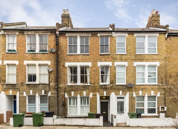 Flat Landor Road in Greater London