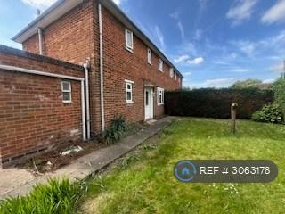 House Alan Moss Road in Charnwood