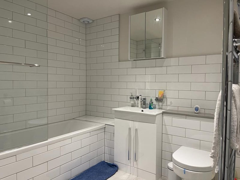 Room Elizabeth Fry Place in Greater London