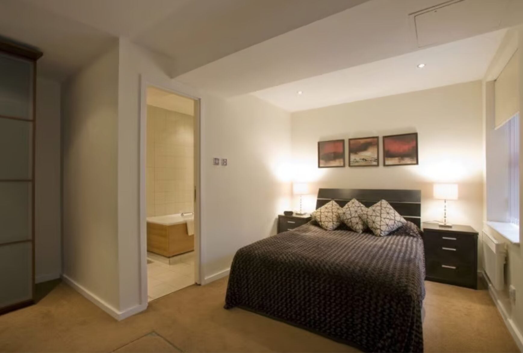 Flat Fulham Road in Greater London