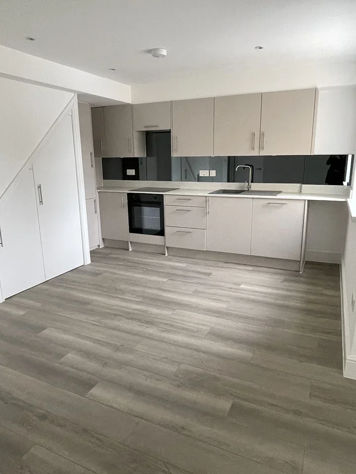 Flat Newlands Park in Greater London