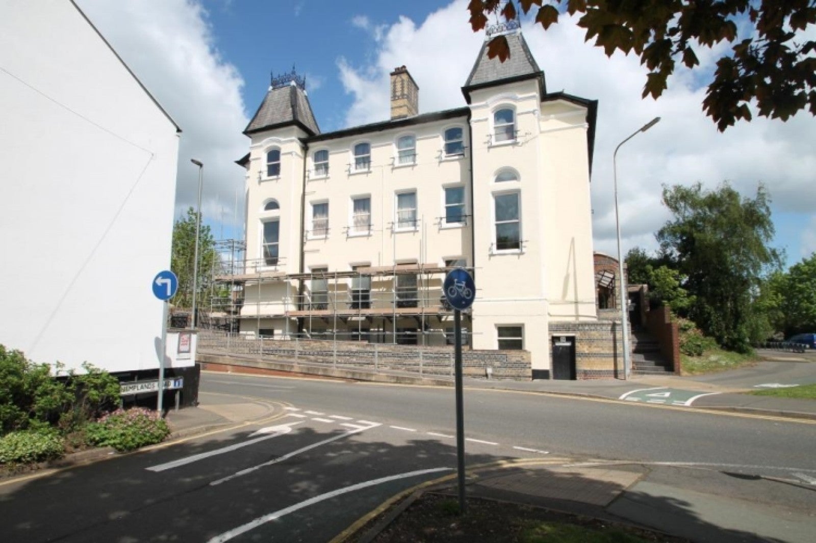 Room Wesson Gardens in Halesowen