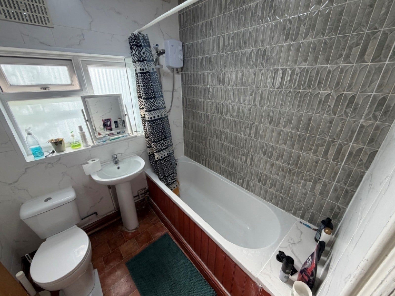 Room Wesson Gardens in Halesowen