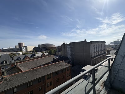 Flat West Close in Cardiff