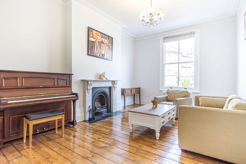 Room Sandringham Road in Greater London