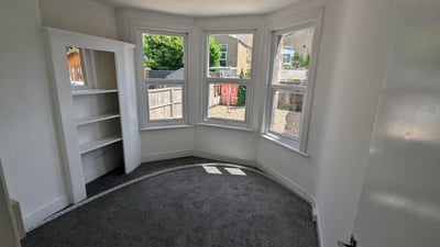 Flat Handsworth Road in Greater London