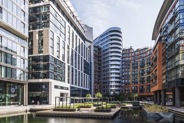 Flat Praed Street in City of Westminster