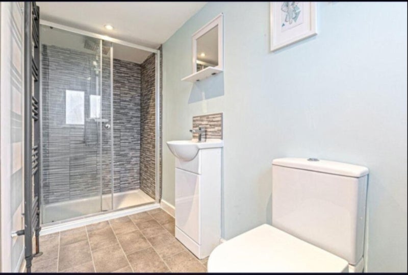 Room Briar Road in Leicester